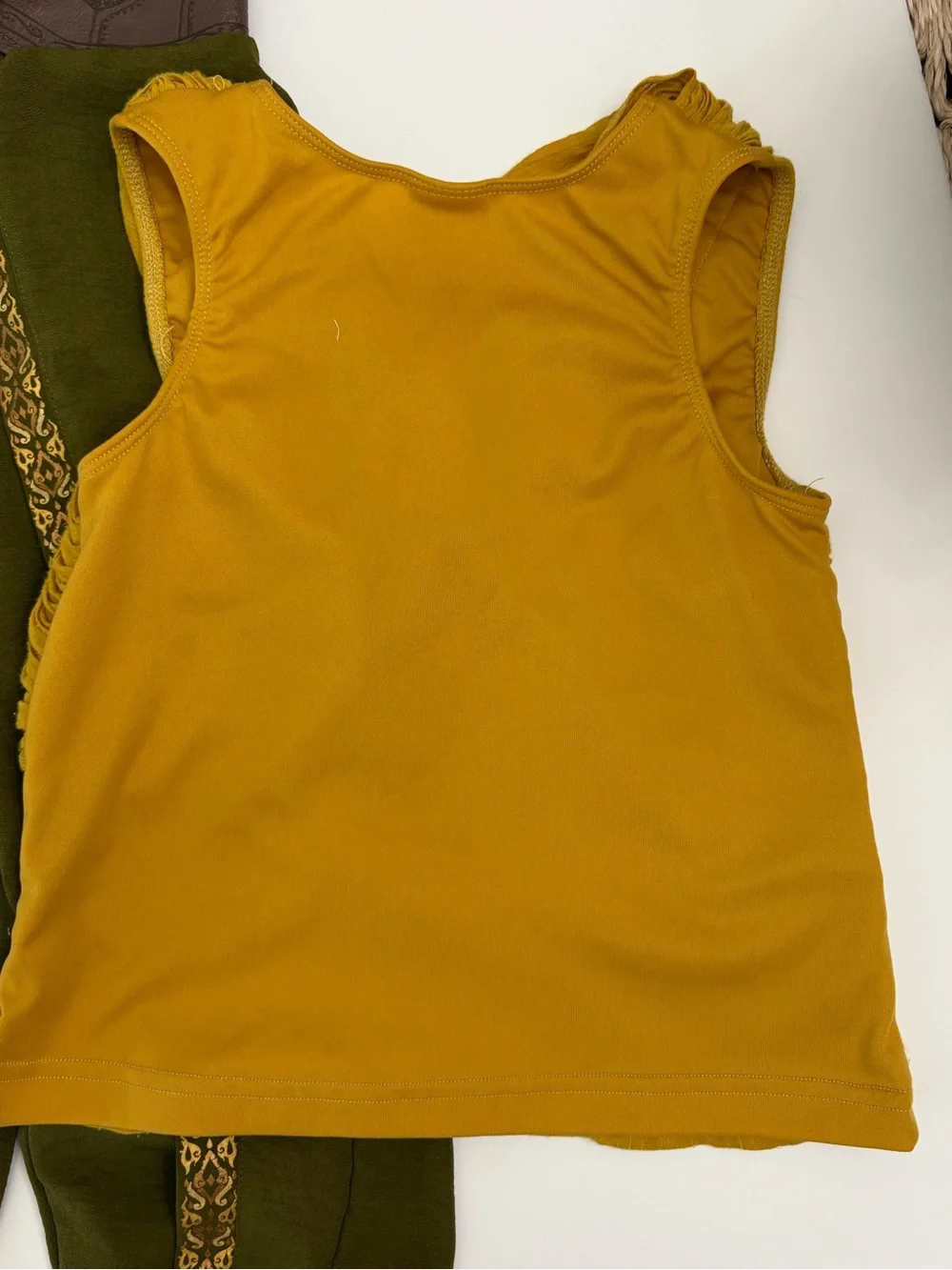 Disney 2 piece Raya and The Last Dragon outfit size 7/8
